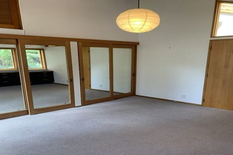 Photo of property in 44 Island Bay Road, Beach Haven, Auckland, 0626