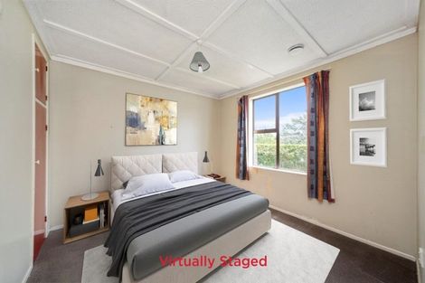 Photo of property in 115 Mangorei Road, Merrilands, New Plymouth, 4312