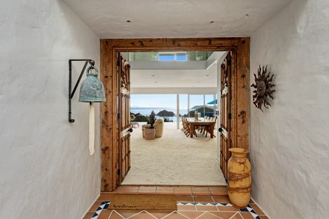 Photo of property in 37 Bayview Road, Paihia, 0200