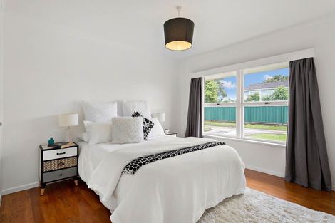 Photo of property in 1/13 Creamer Avenue, Belmont, Auckland, 0622