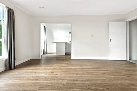 Photo of property in 10 Voltaire Street, Karori, Wellington, 6012