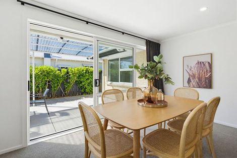 Photo of property in 22 Florence Avenue, Palmerston North, 4414
