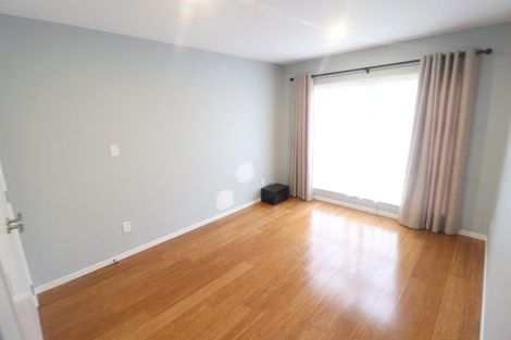 Photo of property in 18 Castlepoint Avenue, Takanini, 2110