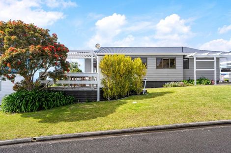 Photo of property in 409 Onemana Drive, Onemana, Whangamata, 3691
