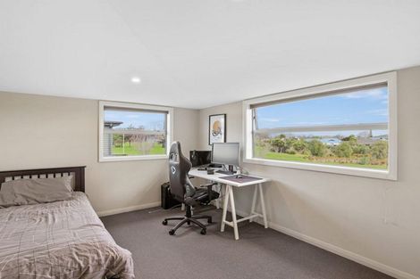 Photo of property in 16 East Ellington Drive, Mairehau, Christchurch, 8052