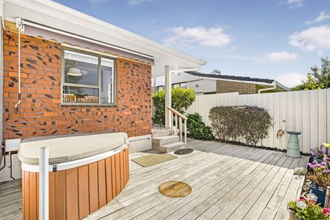 Photo of property in 1/25 Gills Avenue, Papakura, 2110