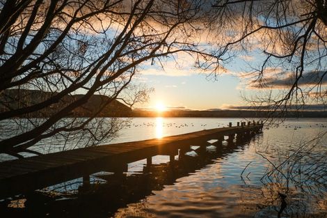 Photo of property in 20 Tupara Crescent, Kawaha Point, Rotorua, 3010