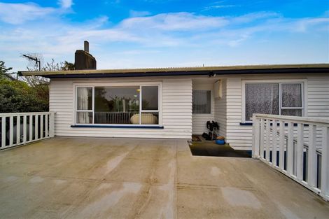 Photo of property in 23 Hua Street, Bell Block, New Plymouth, 4312