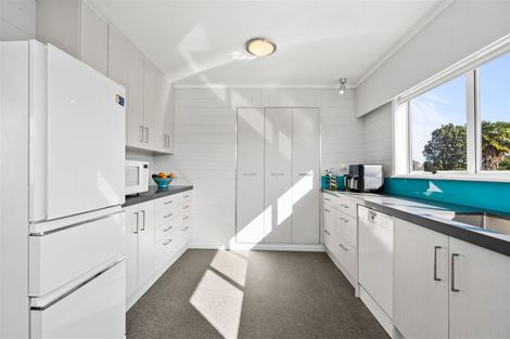 Photo of property in 94 Church Street, Onerahi, Whangarei, 0110