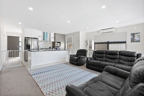 Photo of property in 23 Treestump Road, Takanini, 2112