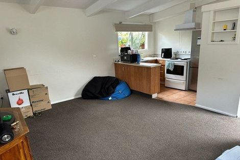 Photo of property in 15 Arawhata Road, Paraparaumu, 5032