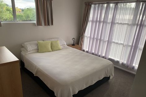 Photo of property in 1/20 Gossamer Drive, Pakuranga Heights, Auckland, 2010