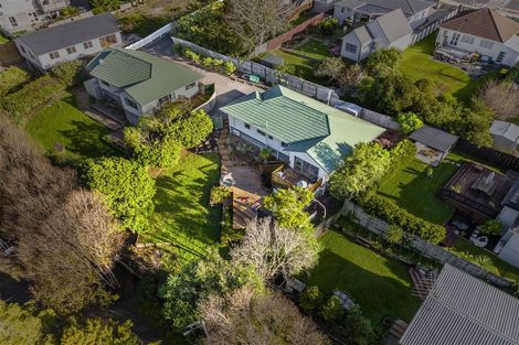 Photo of property in 319a Rangatira Road, Beach Haven, Auckland, 0626