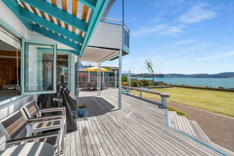 Photo of property in 137 Captain Cook Road, Cooks Beach, Whitianga, 3591
