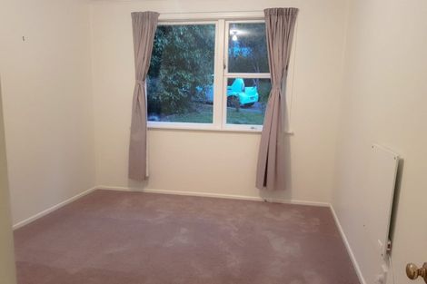 Photo of property in 73 Elmslie Road, Pinehaven, Upper Hutt, 5019