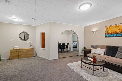 Photo of property in 4 Rehia Road, Massey, Auckland, 0614