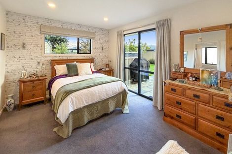 Photo of property in 79 Larch Crescent, Alexandra, 9320