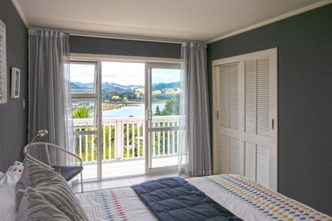 Photo of property in 9 Hillside Lane, Tairua, 3508