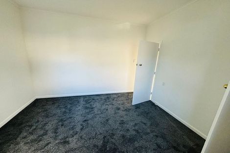 Photo of property in 33 Earlsworth Road, Mangere East, Auckland, 2024