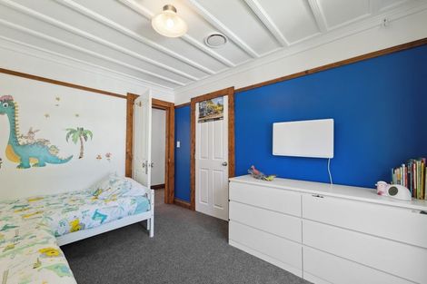 Photo of property in 5 Wynyard Street, Normanby, Hawera, 4614