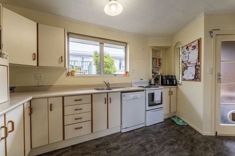 Photo of property in 6 Tasman Street, Oceanview, Timaru, 7910