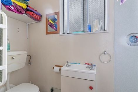 Photo of property in 16 Fergusson Street, Solway, Masterton, 5810