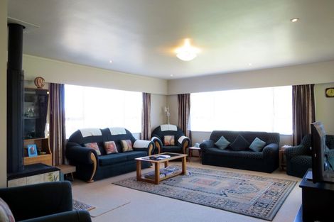 Photo of property in 2020 Rings Road, Coromandel, 3506