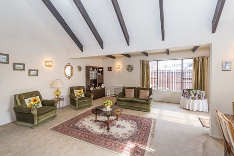 Photo of property in 2/81 Veitches Road, Casebrook, Christchurch, 8051