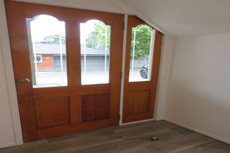 Photo of property in 4171a Great North Road, Glen Eden, Auckland, 0602