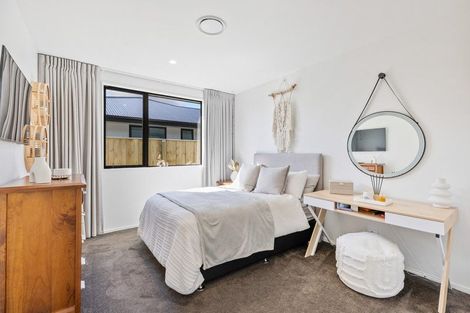 Photo of property in 69 Te Hurunui Drive, Pegasus, 7612