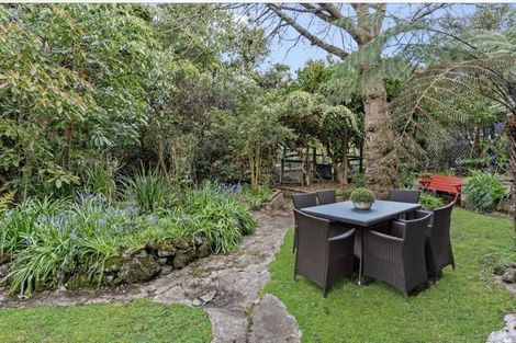 Photo of property in 64 Temple Street, Meadowbank, Auckland, 1072