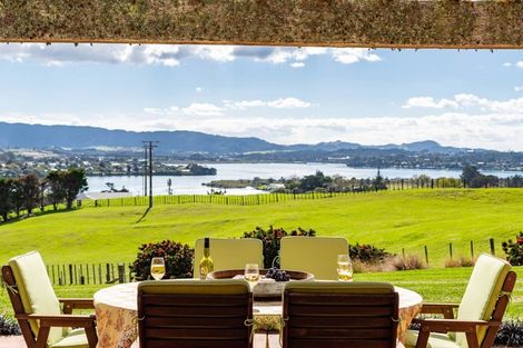 Photo of property in 65a Tomarata Road, Mangawhai, 0975