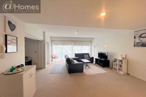 Photo of property in 7/136g Stancombe Road, Flat Bush, Auckland, 2016