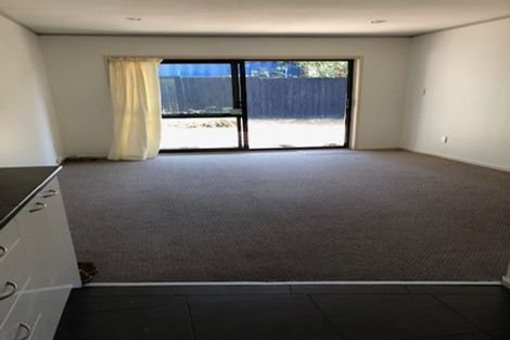 Photo of property in 1/636 Mount Wellington Highway, Mount Wellington, Auckland, 1062