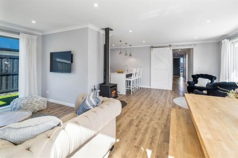 Photo of property in 15 Northmoor Boulevard, Rolleston, 7615