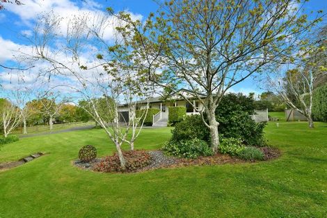 Photo of property in 12 Wyn Close, Kaukapakapa, 0871