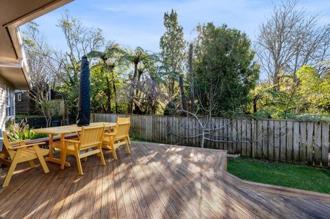Photo of property in 5a Marina Grove, Frankleigh Park, New Plymouth, 4310