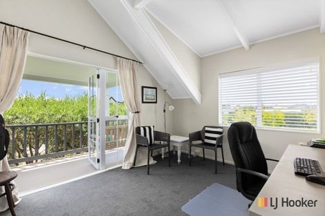 Photo of property in 1 Queen Street, Waihi Beach, 3611