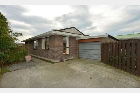 Photo of property in 2/81 Dover Street, St Albans, Christchurch, 8014