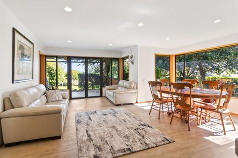 Photo of property in 90 Spur Road, Hadlow, Timaru, 7975