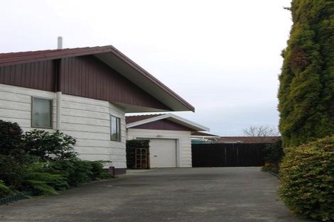 Photo of property in 17a Cecil Place, Cloverlea, Palmerston North, 4412