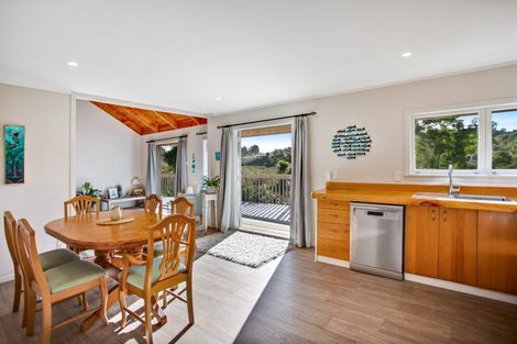 Photo of property in 16 Ao Marama Place, Kerikeri, 0294