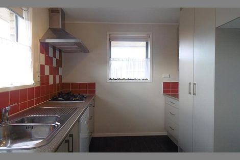 Photo of property in 52 Jandell Crescent, Bucklands Beach, Auckland, 2014