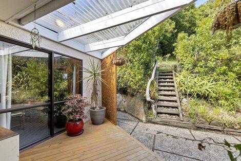 Photo of property in 37 Porterfield Street, Macandrew Bay, Dunedin, 9014