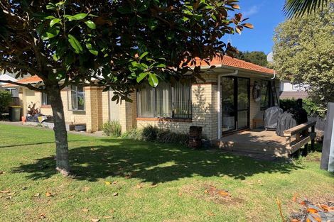 Photo of property in 26a Kinleith Way, Albany, Auckland, 0632