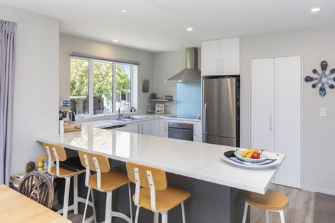 Photo of property in 43 Rawson Street, New Brighton, Christchurch, 8083