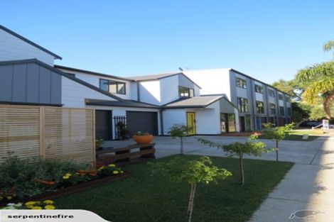 Photo of property in 26 Kevale Place, Manurewa, Auckland, 2102