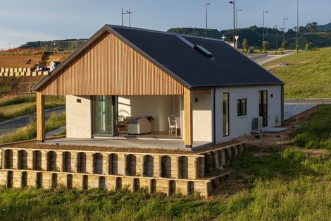 Photo of property in 11 Kapokapowai Street, Raglan, 3225