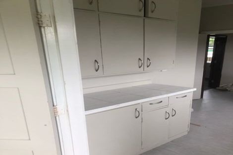 Photo of property in 192 Rathgar Road, Henderson, Auckland, 0610