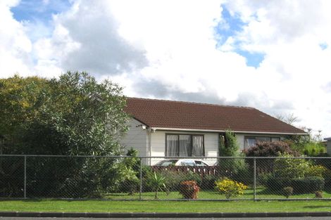 Photo of property in 2/111 Seymour Road, Sunnyvale, Auckland, 0612